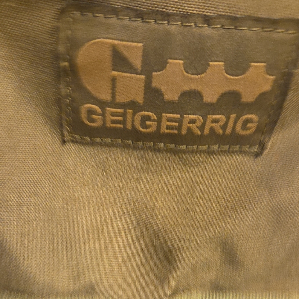 Geigerrig RIG 700 Tactical Hydration Backpack - Tan - Picture 15 of 17